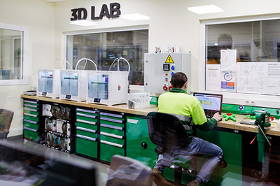 喜力啤酒西班牙工厂应用Ultimaker 3D 打印技术为其生产线定制功能性零部件及使用工具